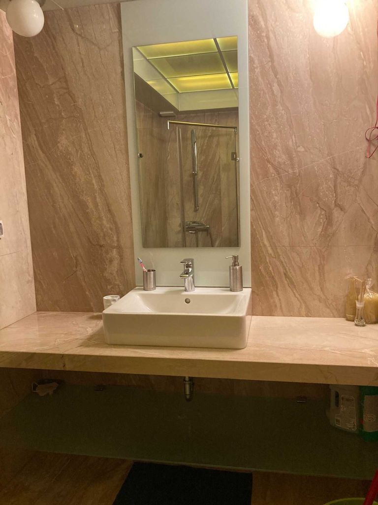 Дава се под наем Четиристаен апартамент в София, Борово - 330 кв.м за 1780 € - Снимка #11