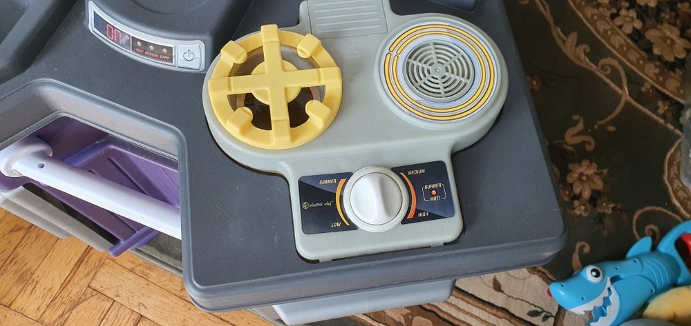 Bucatarie Little Tikes copii 3 4 5 ani in stare foarte buna