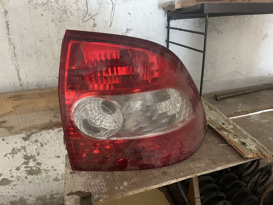 Задние фонари приора 1