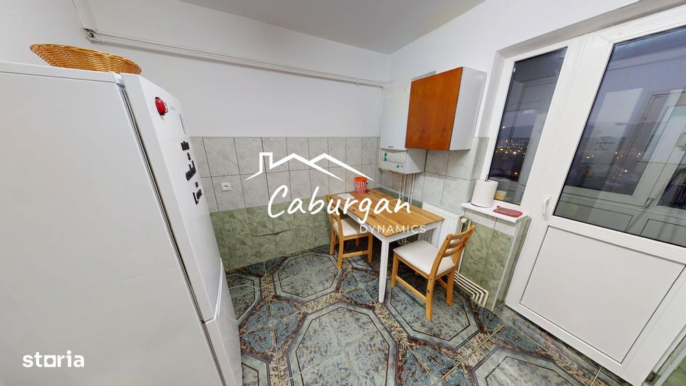 Apartament cu 3 camere, 67mp utili, lift nou, pivnita, Vasile Aaron
