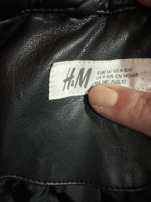 Geaca H&M,neagra