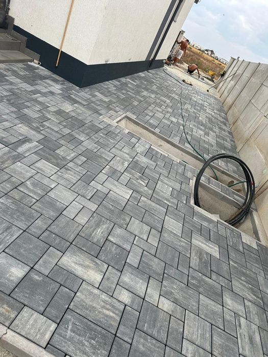 Pavaj ieftin  oferim montaj