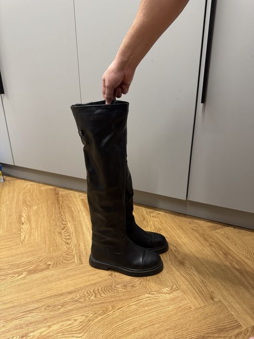 Продам зимние ботфорты