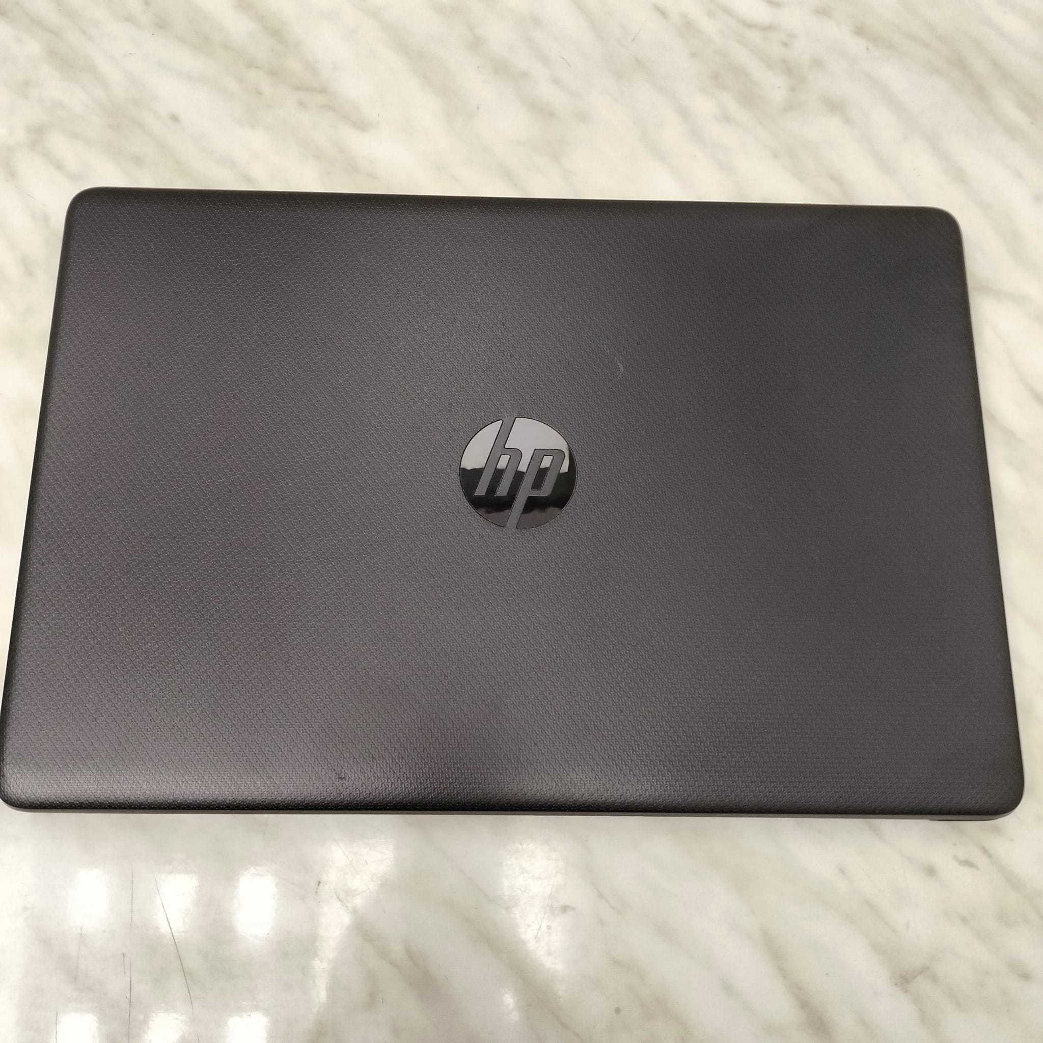 Laptop HP 15-dw i7-1165G7 15.6" RAM 12GB SSD 256GB Zeus Amanet 28414