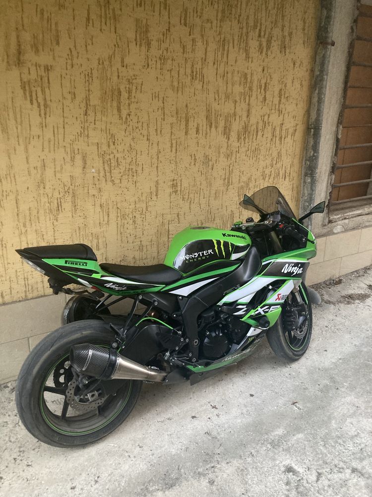 Kawasaki zx6r 2011