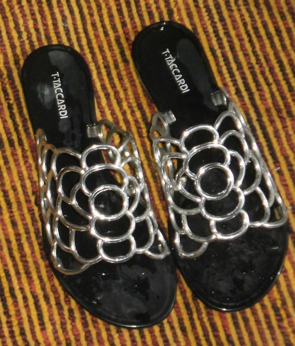 Шлёпанцы женские