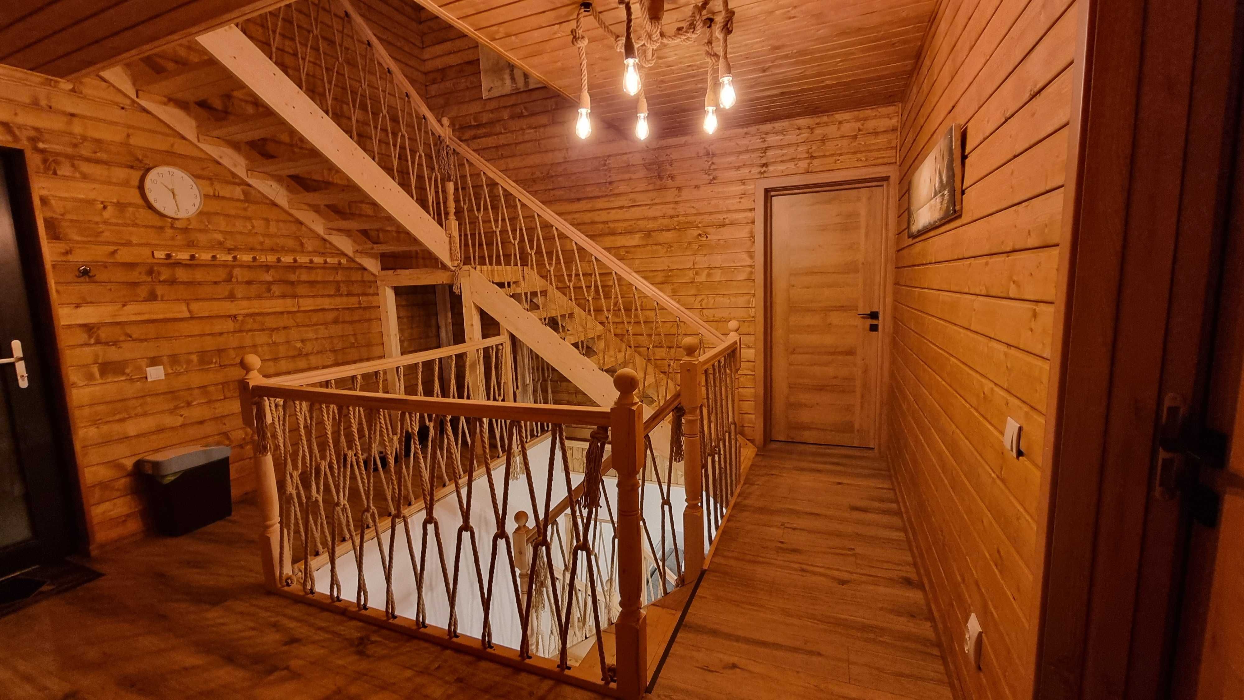 Cabana de inchiriat cu piscina infinity la muntele DE LA 800lei/NOAPTE