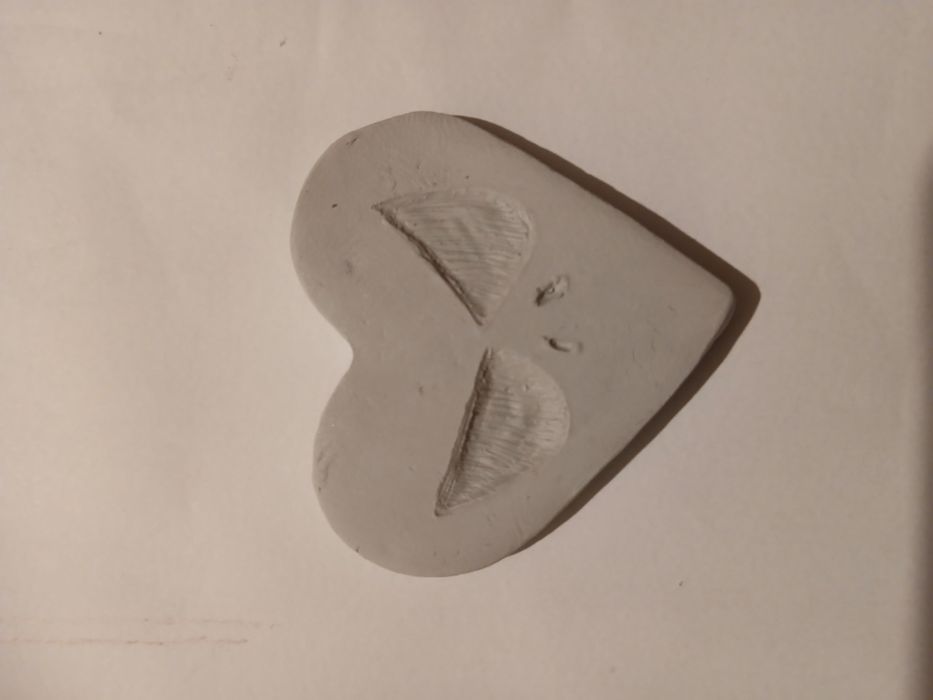 Ръчна изработка комплект от 10 глинени сърчица 'baddies' ХИБРИДО