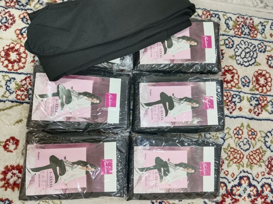 Продам Пижамы и колготки