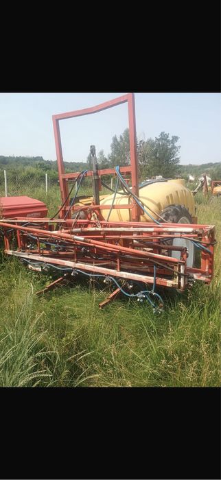 Vand Met Erbicidat 16 Metri