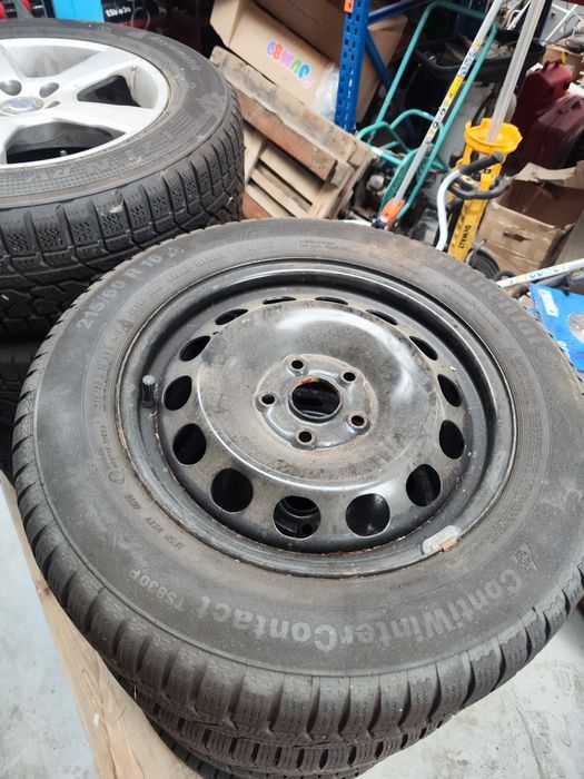Roti complete VW Audi SEAT cauciucuri iarna noi  215/60 16 Continental