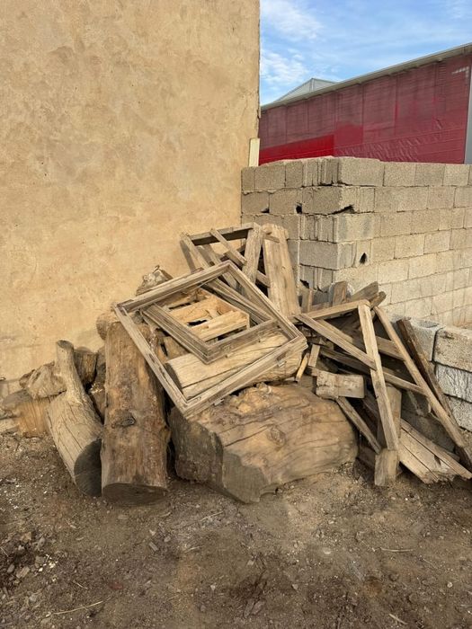 Дрова, доски размер  разные.