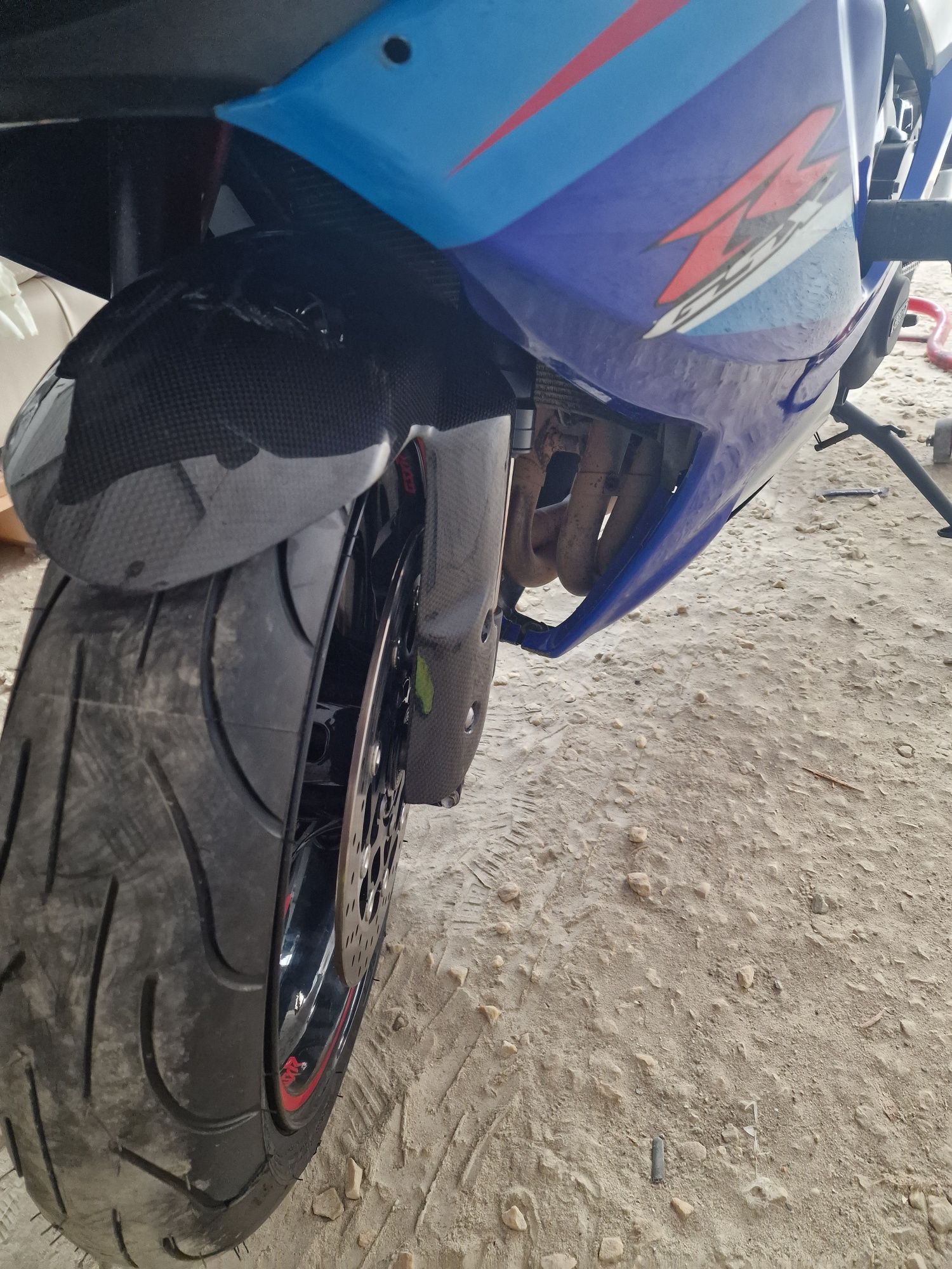 Suzuki gsxr750 k6