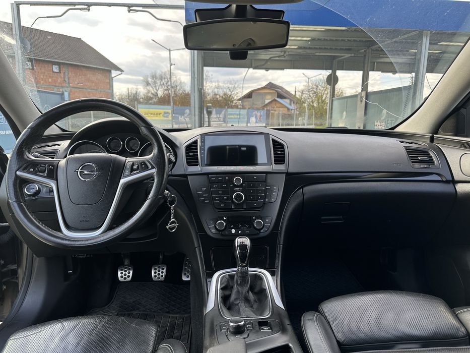 Opel Insignia, 2.0 benzină, 4x4