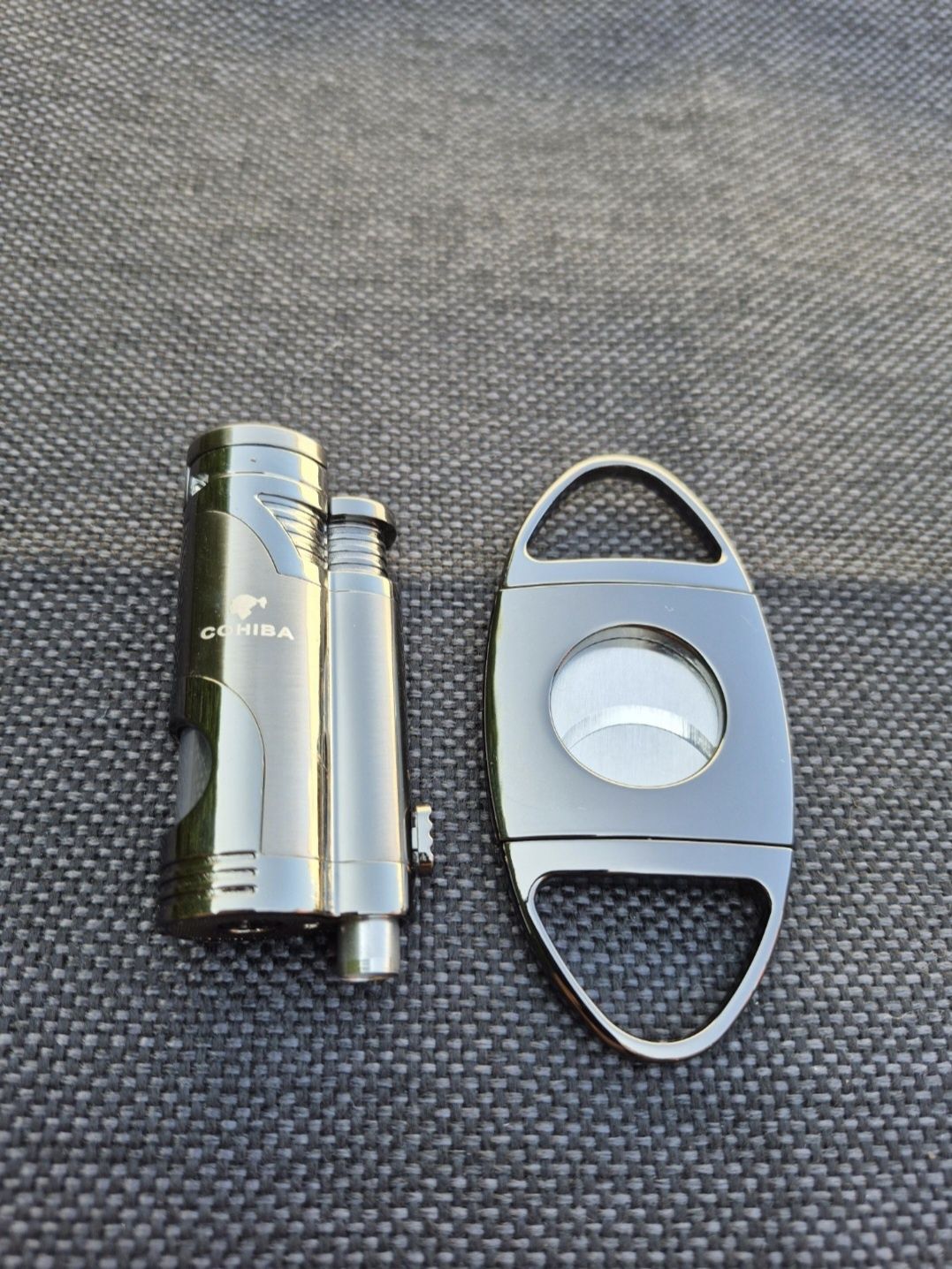 Луксозна запалка за пури COHIBA с подарък резачка,два цвята