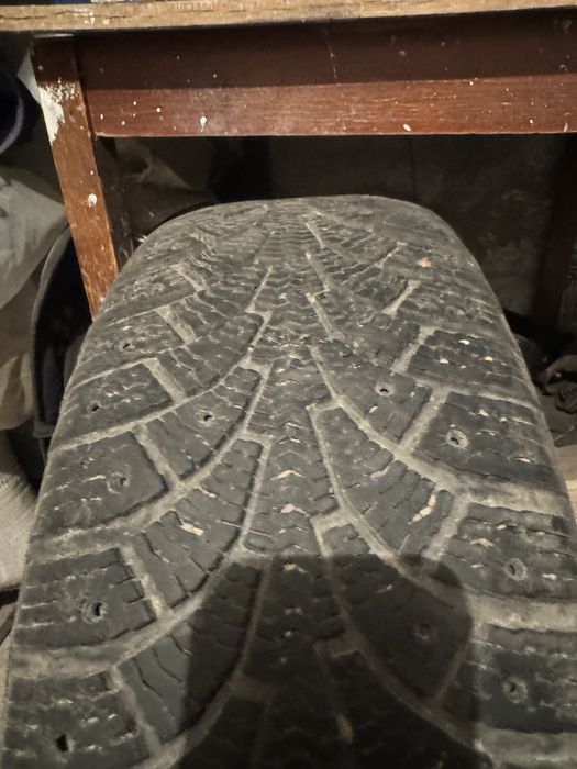 Продам резину на 15,16