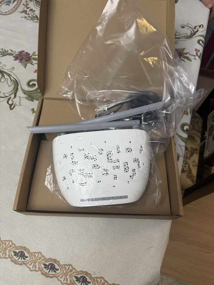 Продам роутер tpLink