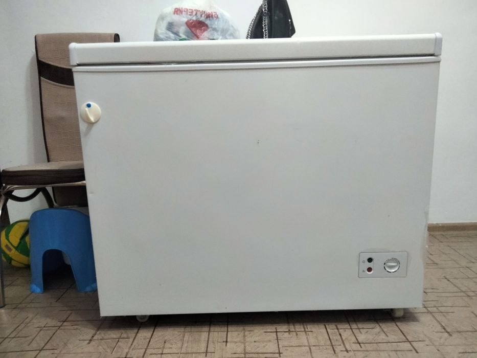 Продам морозильник