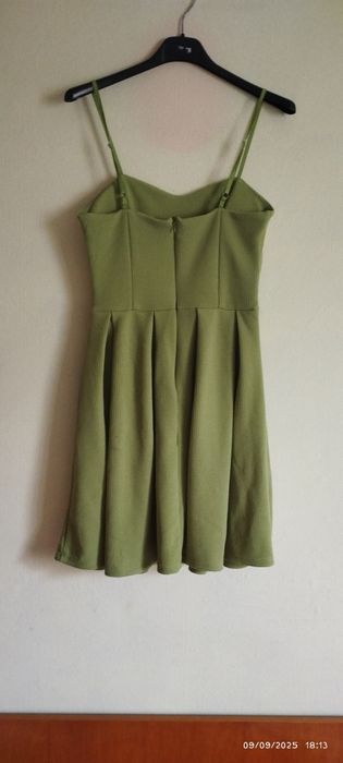 Бутикова зелена къса рокля, Размер S