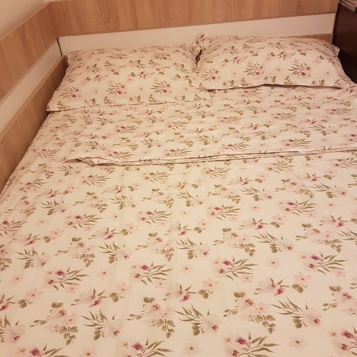 Lenjerie de pat de vinzare