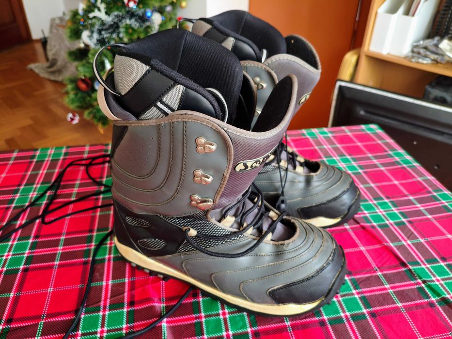 сноуборд обувки 300mm номер 45 Rossignol Sonic