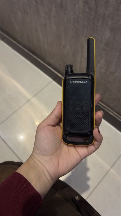 Рации Моторола 4 штуки