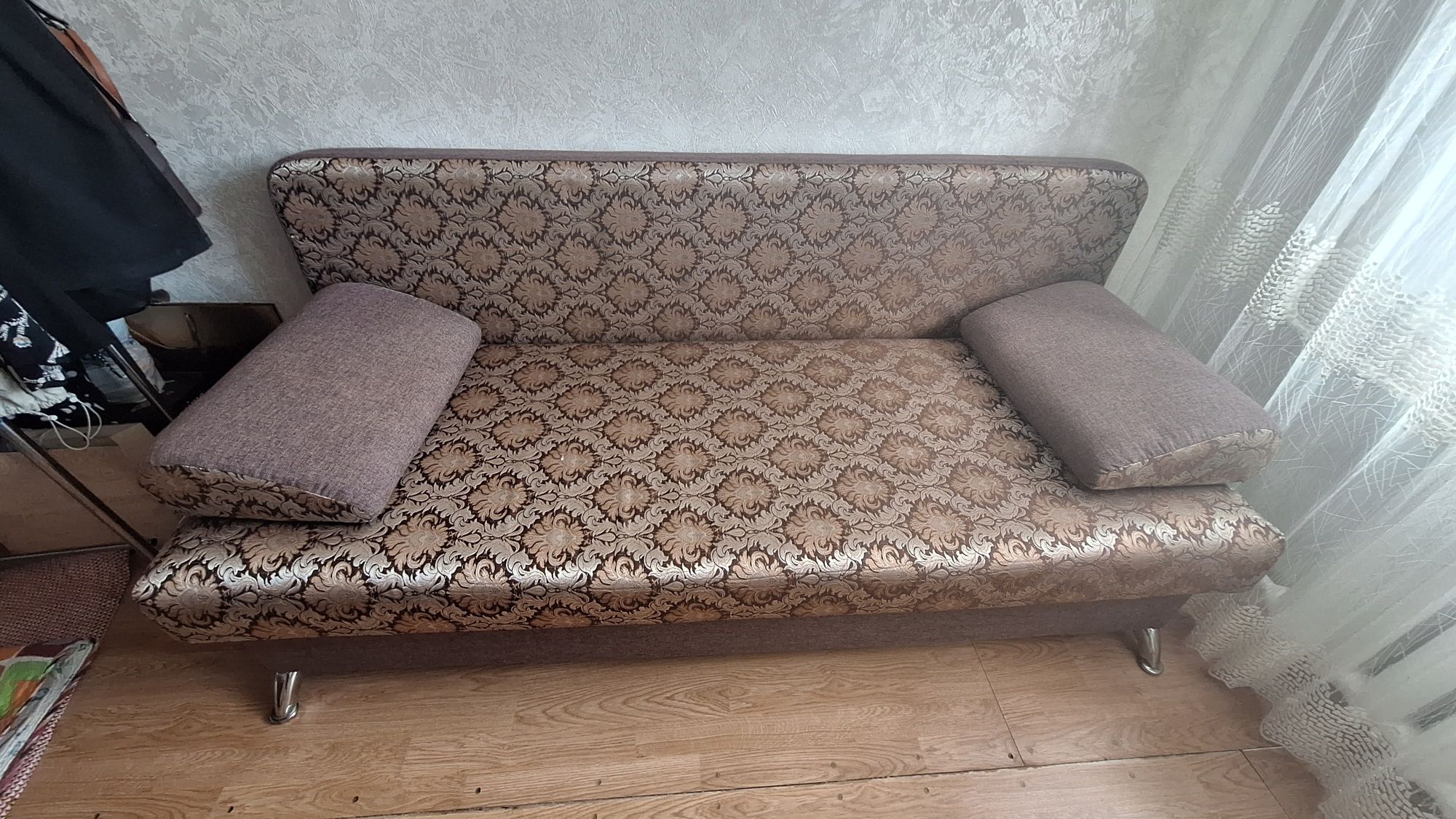 Продам диван софа б/у торг уместен