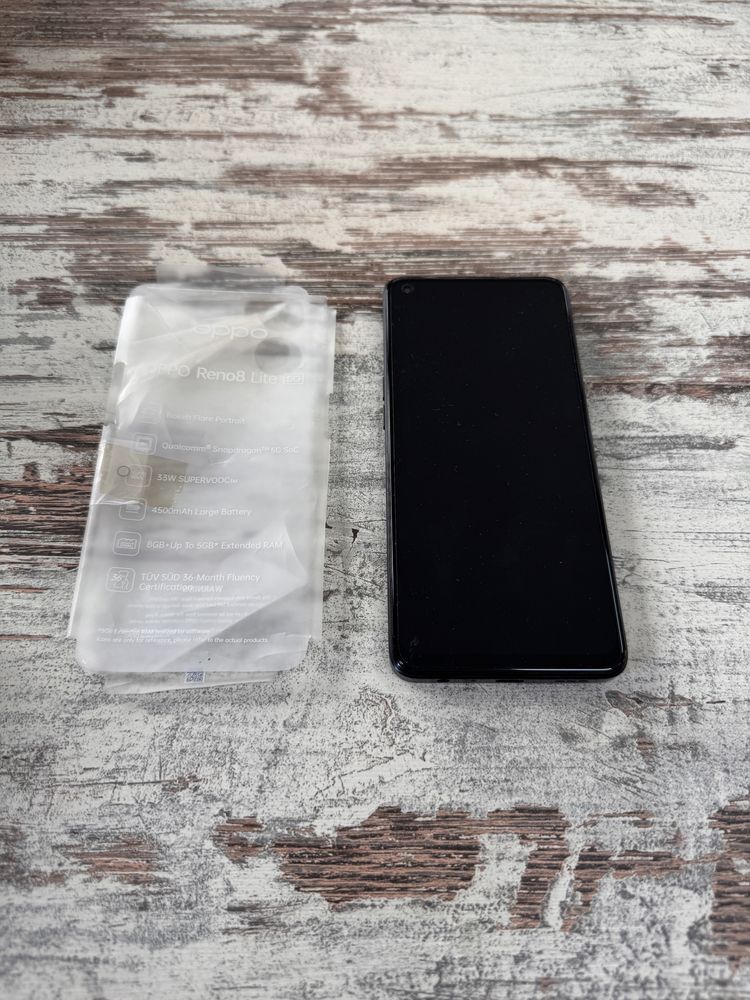 Oppo Reno 8 lite Pret 700