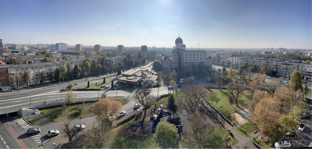Vand sau dau la schimb apartament. Schimb doar cu casa in Arad