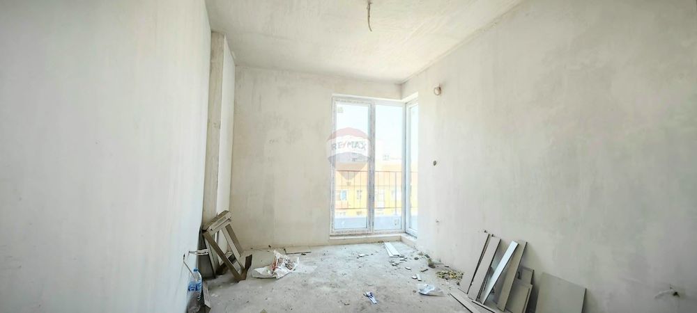 Тристаен апартамент за продажба, кв.Погреби, ЙГ