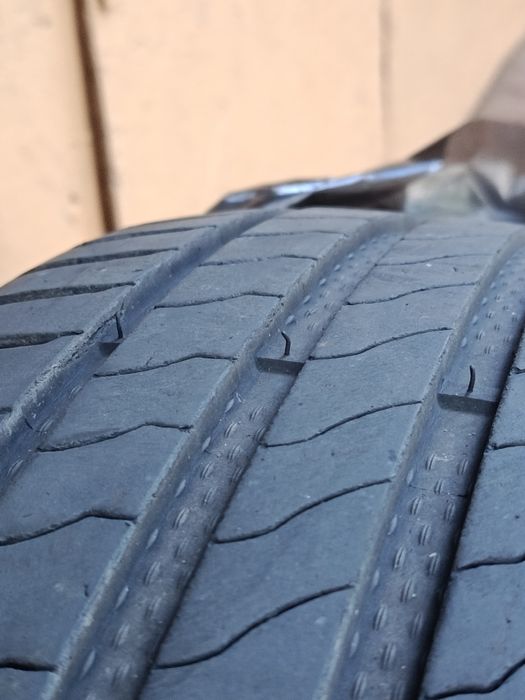 anvelope de vara 215 55 r18