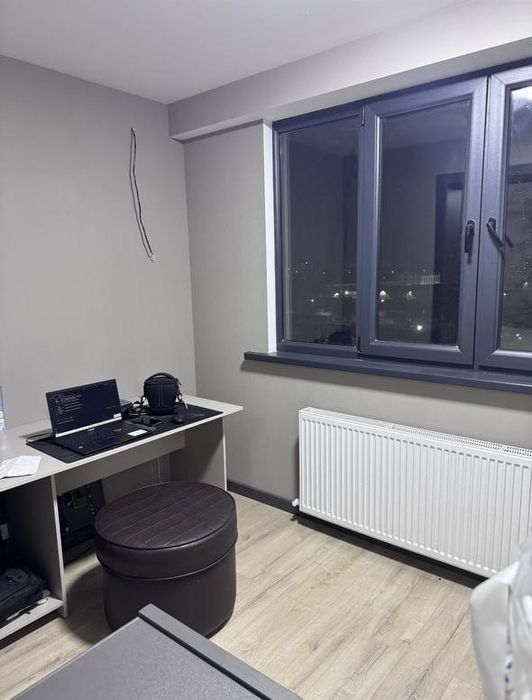 Срочно горщая цена 3х переделанная в 4х комнатная квартира