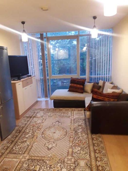 Дава се под наем Тристаен апартамент в Бургас, Братя Миладинови - 90 кв.м за 178.5 € - Снимка #3