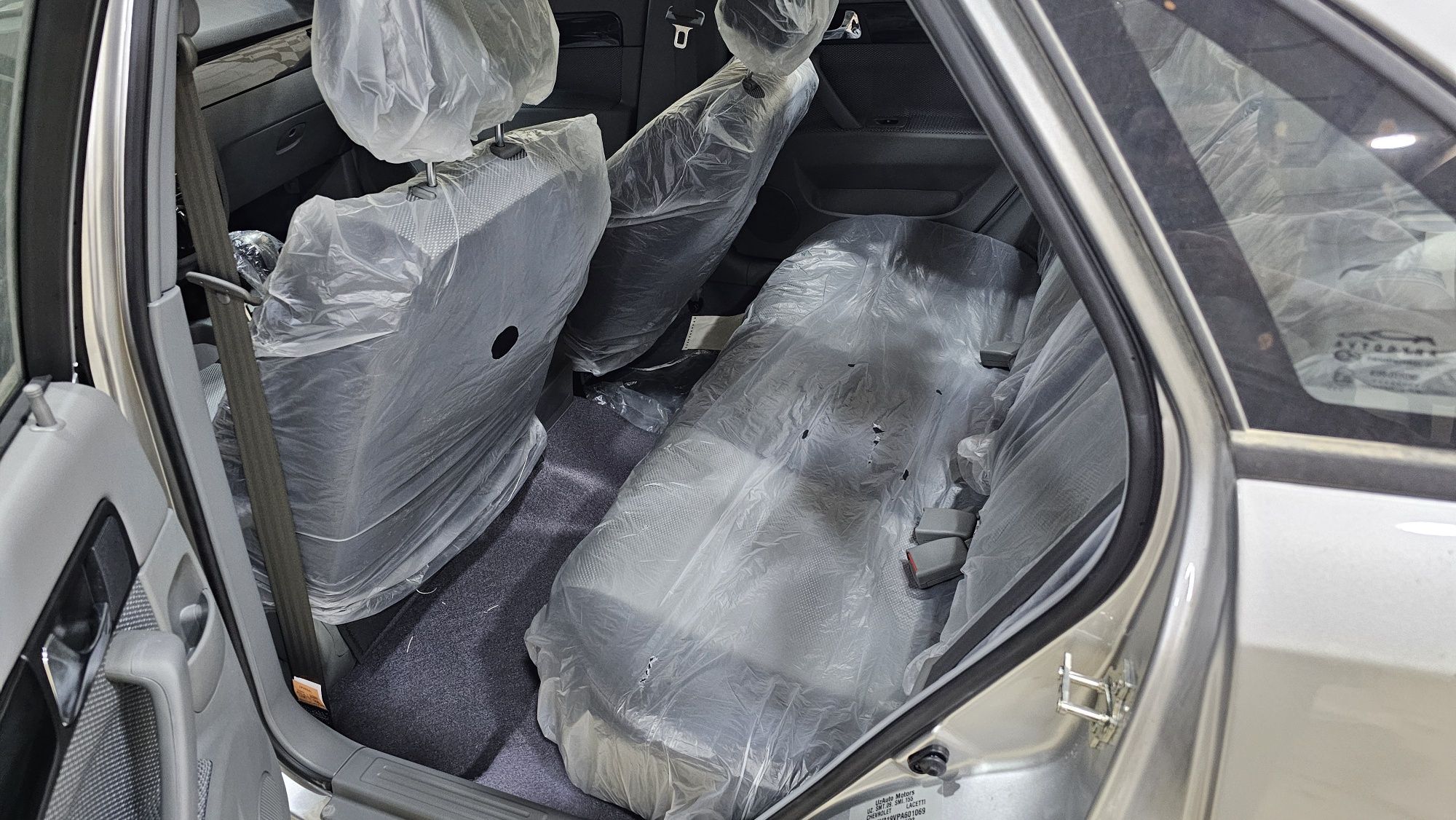 Gentra 3 A/T lyuk va Abs bor