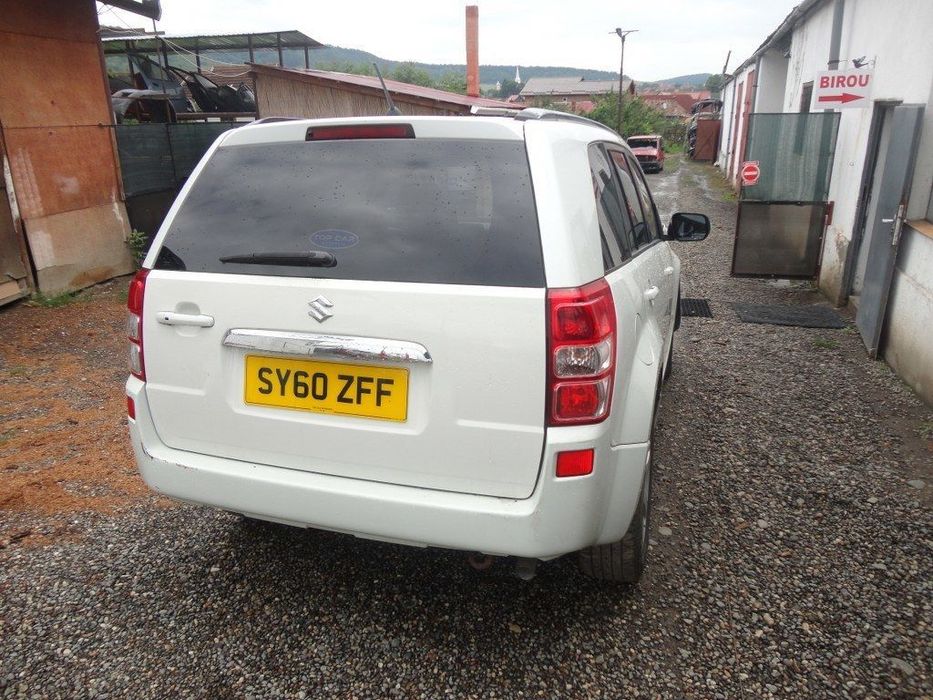 Balamale Capota Suzuki Grand Vitara 2006 - 2012 Alb (346)