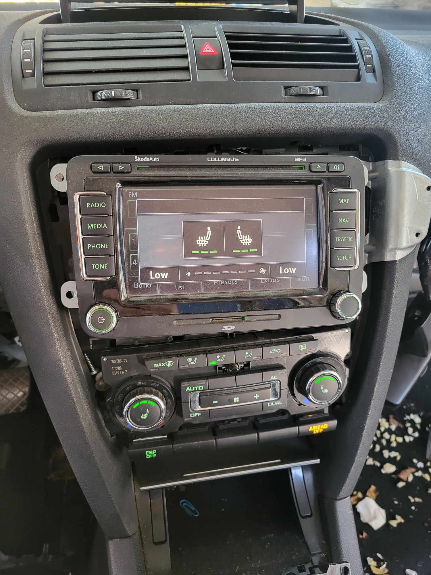 Навигация, Мулти медия за Skoda