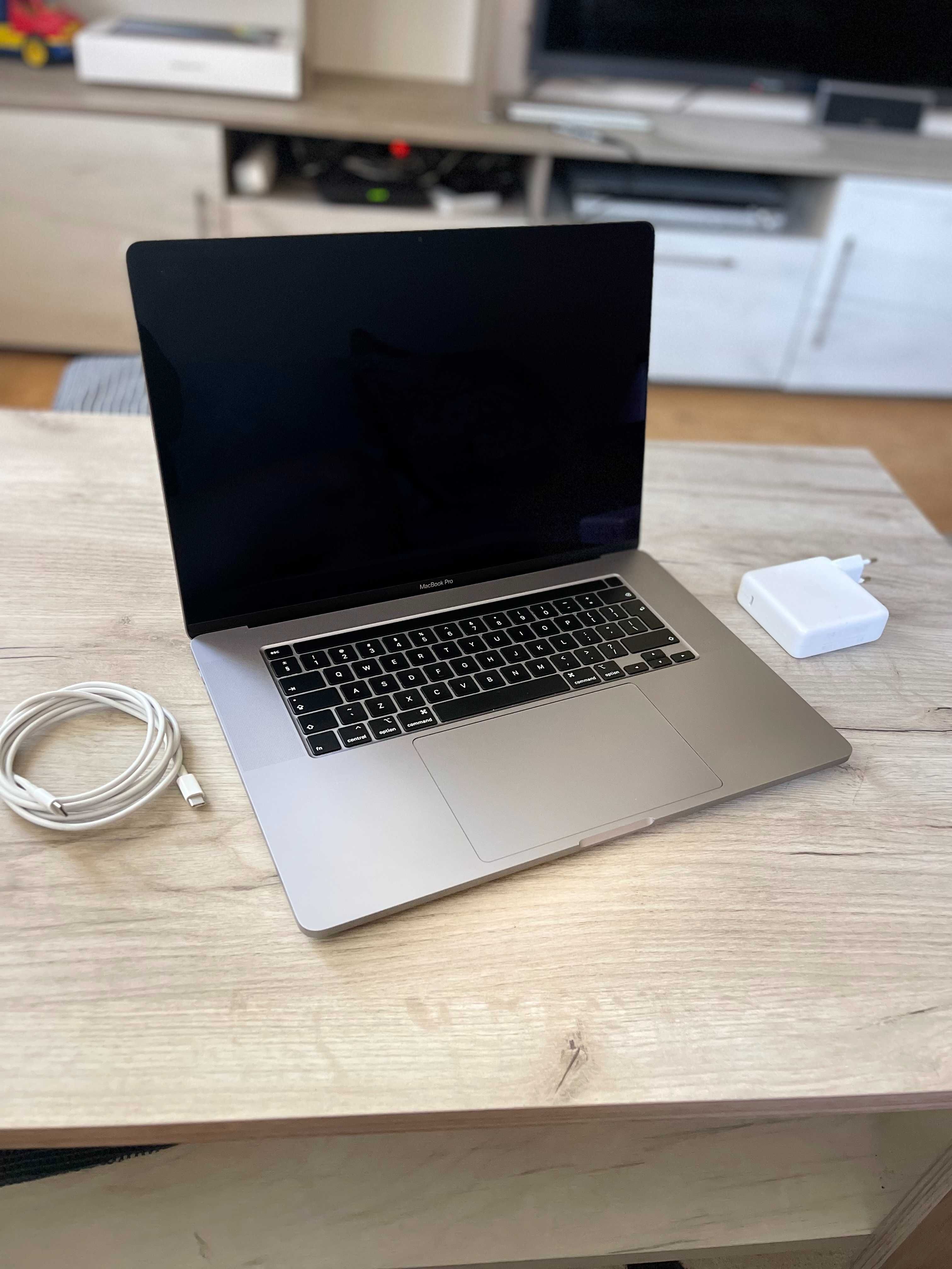 Macbook Pro 16' TouchBar /2019 /i7 2.6GHz /512gb SSD/ Radeon Pro 5300M