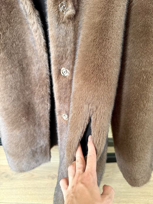 продается Шуба Женская