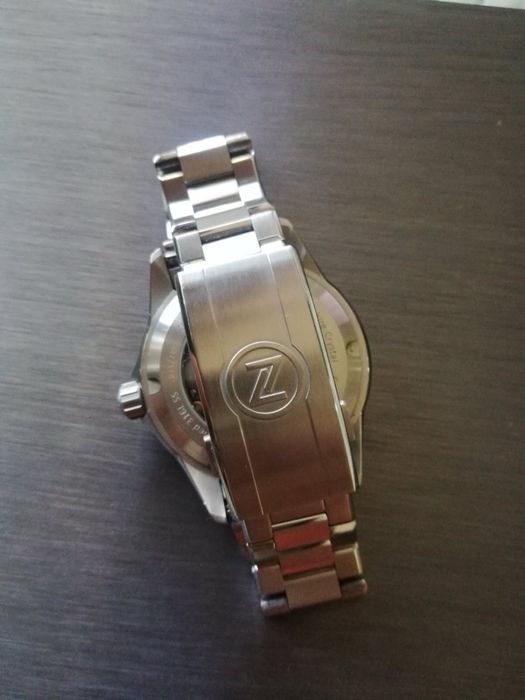 Zelos spearfish automatic