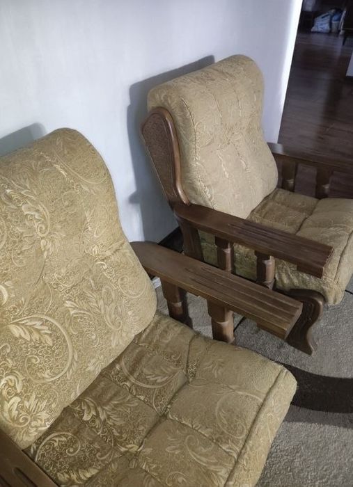 Диван и кресла б/у в отличном состоянии