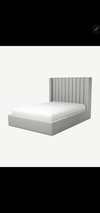 Paturi  tapitate foarte buna calitate  cu catifea si materiale t