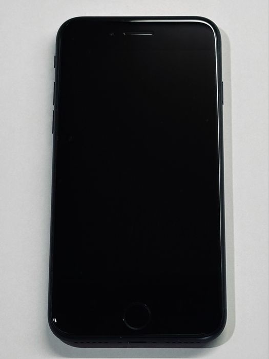 iPhone SE2020 Black 94% battery