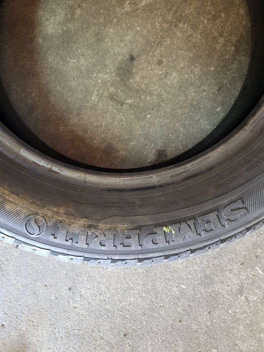 4 anvelope 185 60 R 15 Semperit iarna