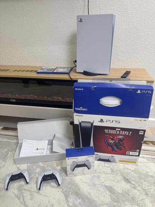 Playstation 5 + игры