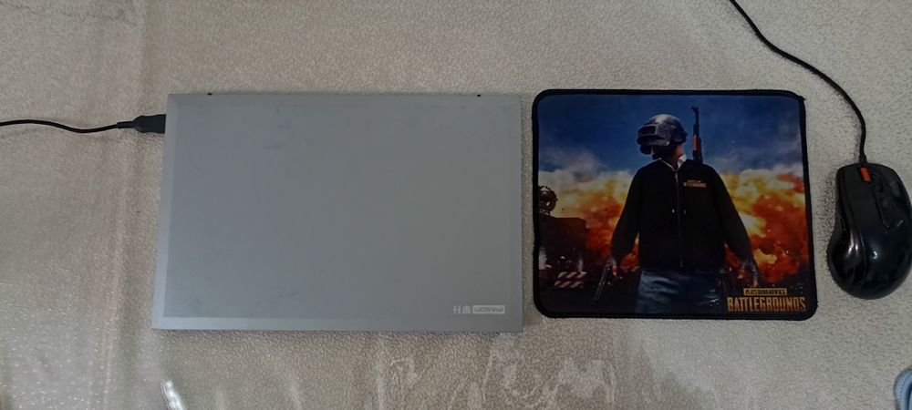 ПРОДАËТСЯ ноутбук срочно!