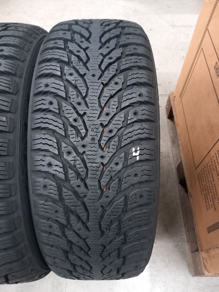 215/55R18 99T 4бр.NOKIAN WINTER Неразличими от НОВИ