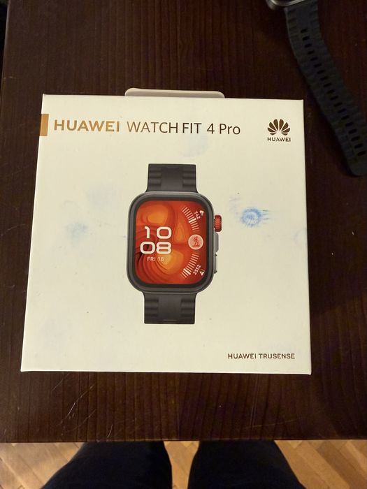 Смарт часовник Huawei Watch Fit 4 Pro