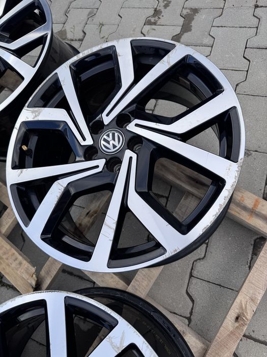 Jante VW Polo Gti R18 5x100