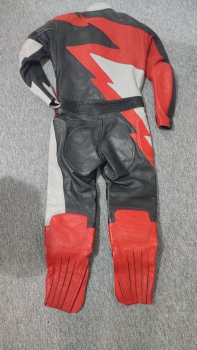 Costum motocicleta