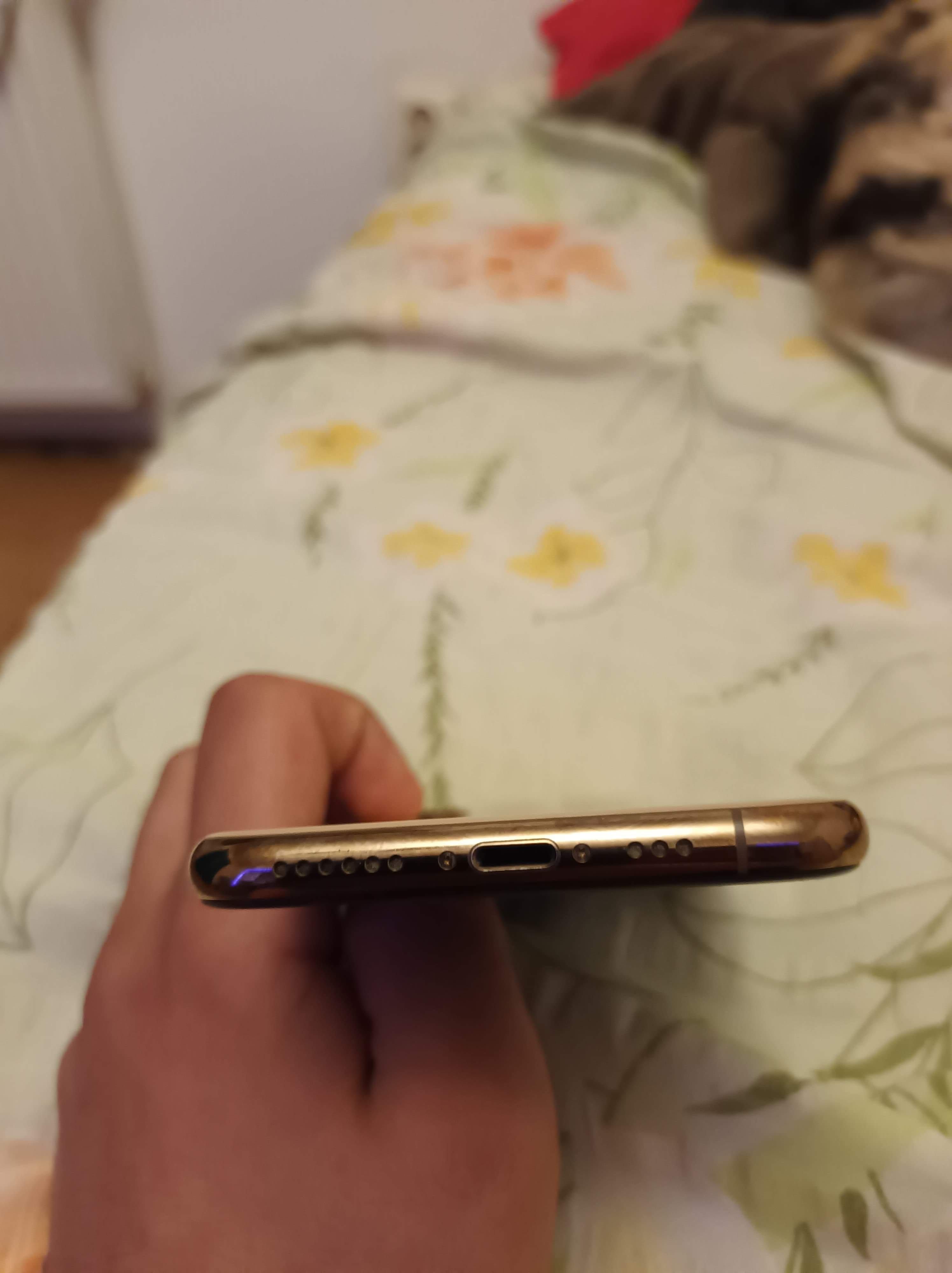 iPhone XS 64 GB Gold